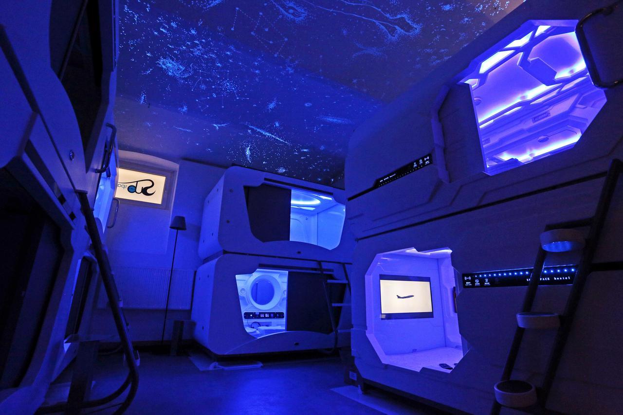 Subspace Hostel Zagreb Eksteriør bilde